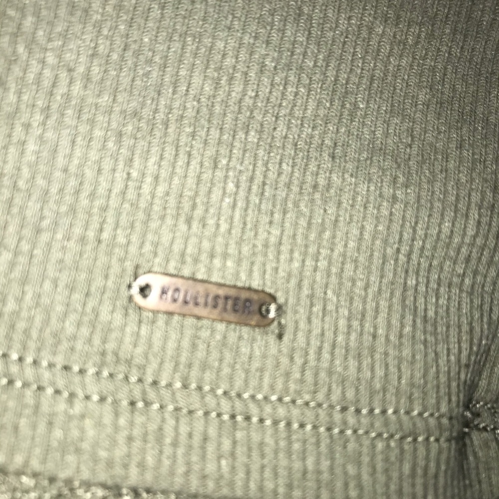 Turtle neck - Picture 3 of 3